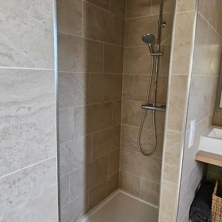 דירה Bas De Avec Acces Piscine *